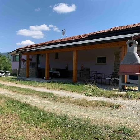 La Casa Sulla Collina Villa Varsi Bagian luar foto